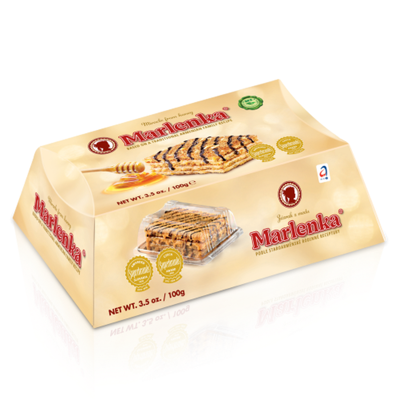 Gâteau pâtissier au miel et aux noix Medovik