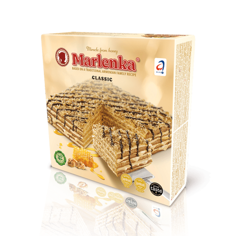 Gâteau pâtissier au miel et aux noix Medovic