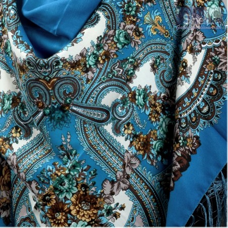 Châle Pavlovo Possad, détails des motifs du modèle Lavlina, carré avec des franges