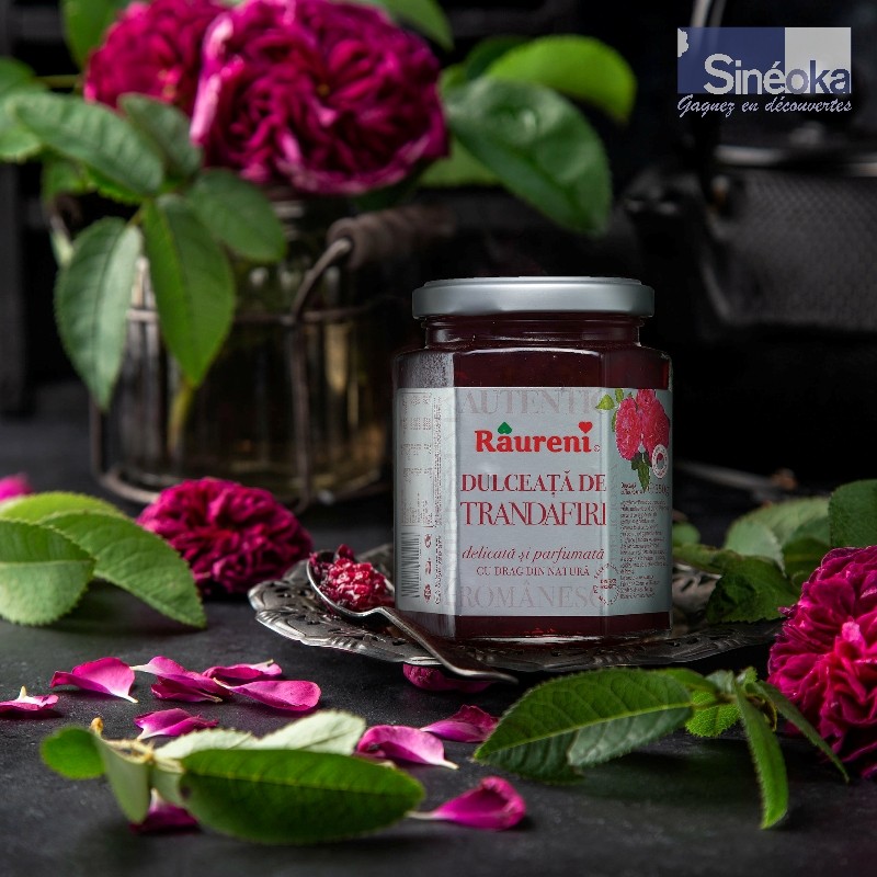 Confiture de pétales de roses Raureni avec décor floral