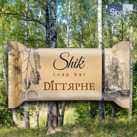 Savon au goudron de bouleau Shik, fond forêt de bouleaux