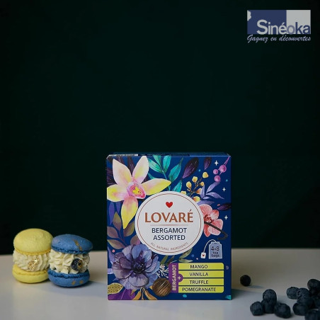 Boite Assortiment bergamote, 8 sachets de 4 sortes de thés à la bergamote, fond sombre.