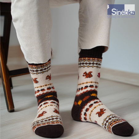 Chaussettes Polar Star Ekorn, pieds au sol.