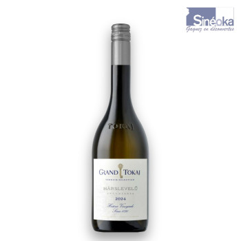 Bouteille de vin blanc sec de Hongrie, Takay Hàrslevelu de chez Grand 2