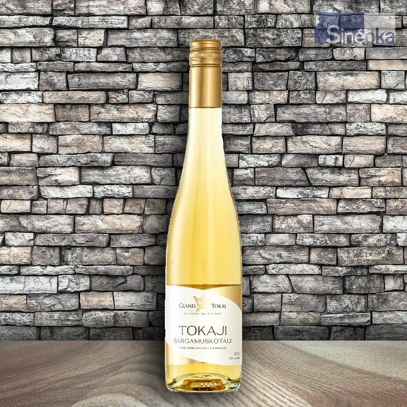Bouteille de Tokay Sargamuskotaly vendanges tardive du domaine Grand