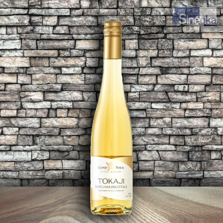 Bouteille de Tokay Sargamuskotaly vendanges tardive du domaine Grand