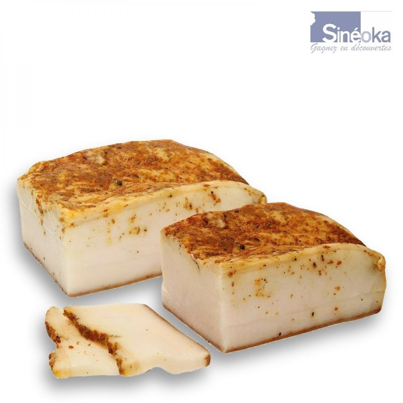 échine de porc salée, assaisonnée et fumée.